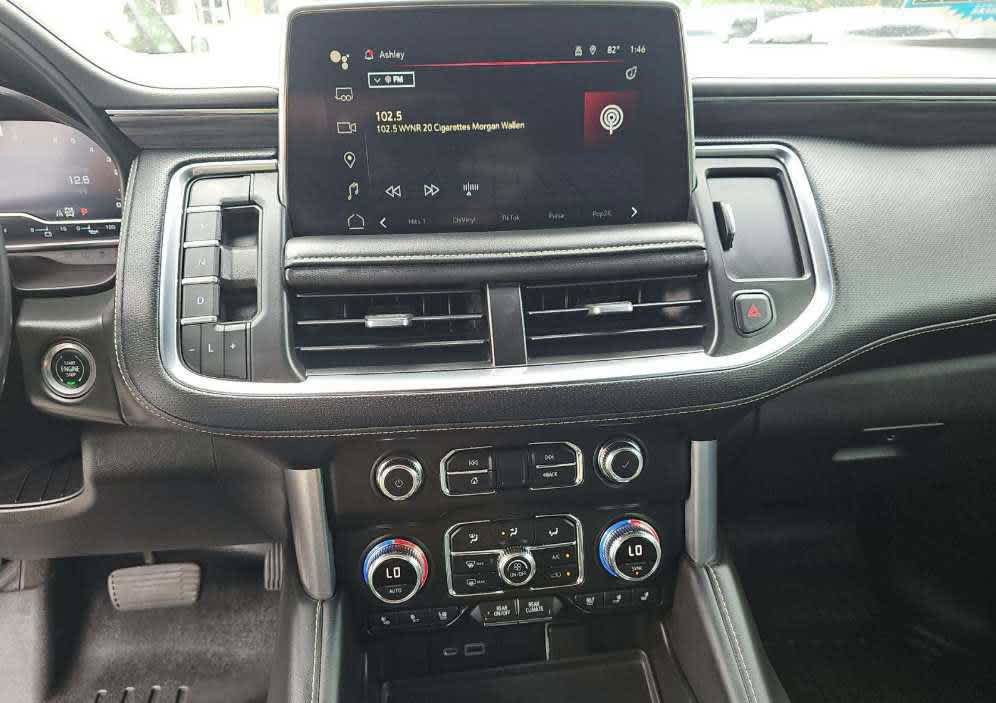 Used 2022 GMC Yukon SLT w/ SLT Premium Package AWD/4WD image 6