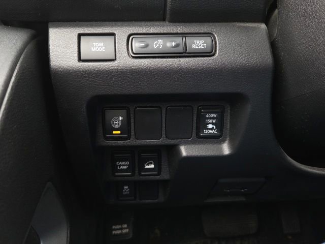 Used 2022 Nissan Frontier SV AWD/4WD image 20