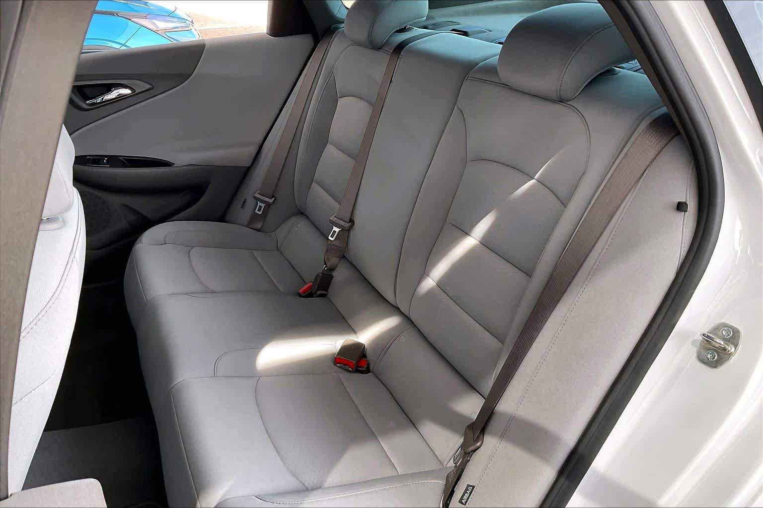 Used 2021 Chevrolet Malibu LS FWD image 20