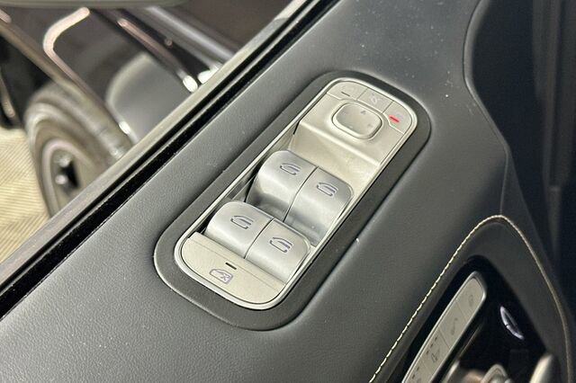 Used 2024 Mercedes-Benz G 63 AMG 4MATIC image 12