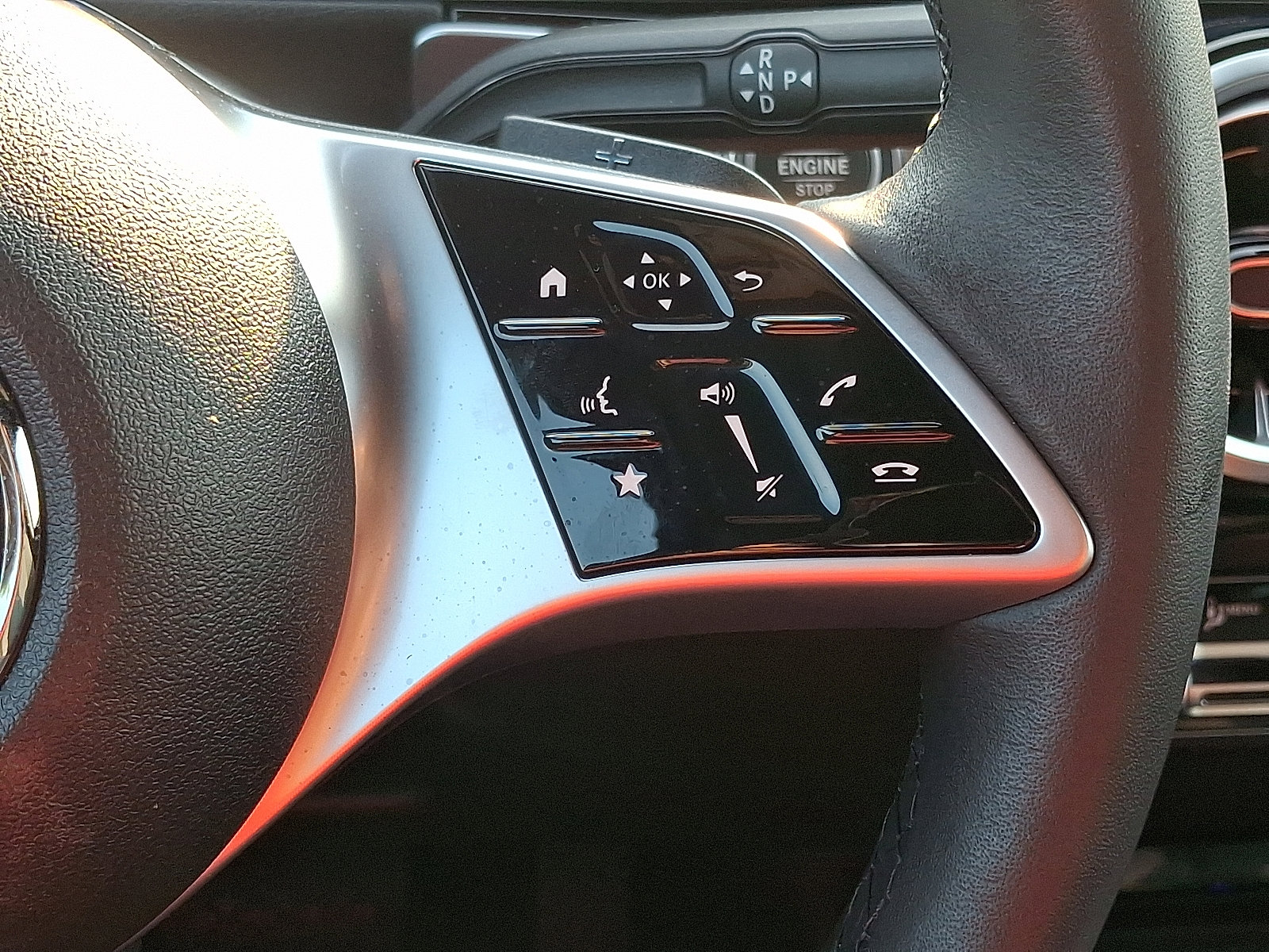 Used 2024 Mercedes-Benz GLB 250 4MATIC image 22