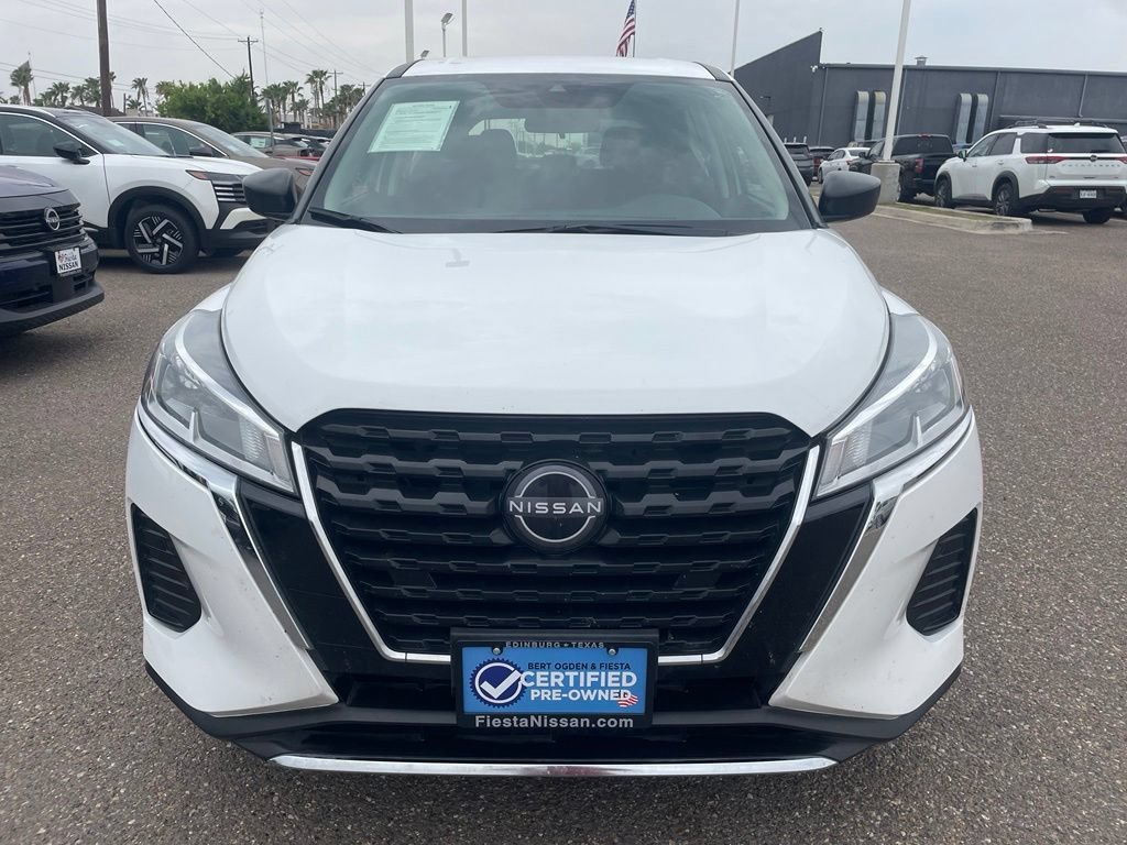 Certified 2025 Nissan Kicks Play S FWD image 2