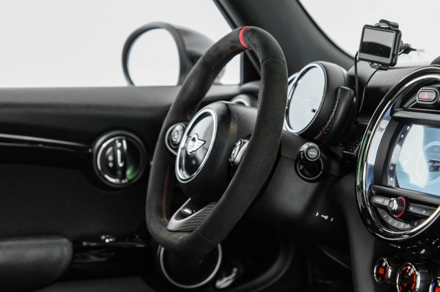 Used 2015 MINI Cooper S FWD image 11