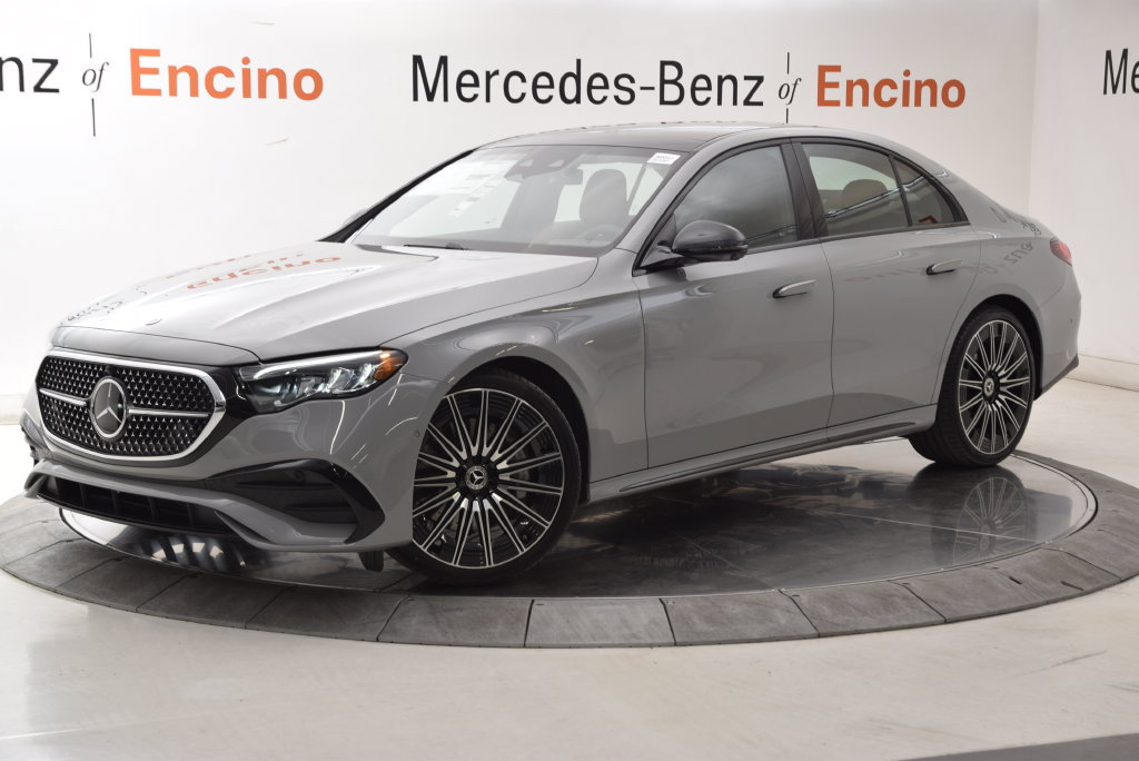 New 2027 Mercedes-Benz E 450 4MATIC Sedan image 2