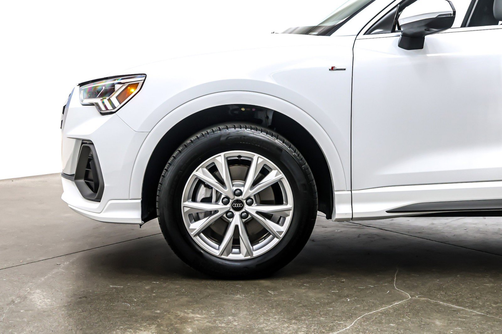 Used 2025 Audi Q3 2.0T Premium Plus w/ Premium Plus Package image 11