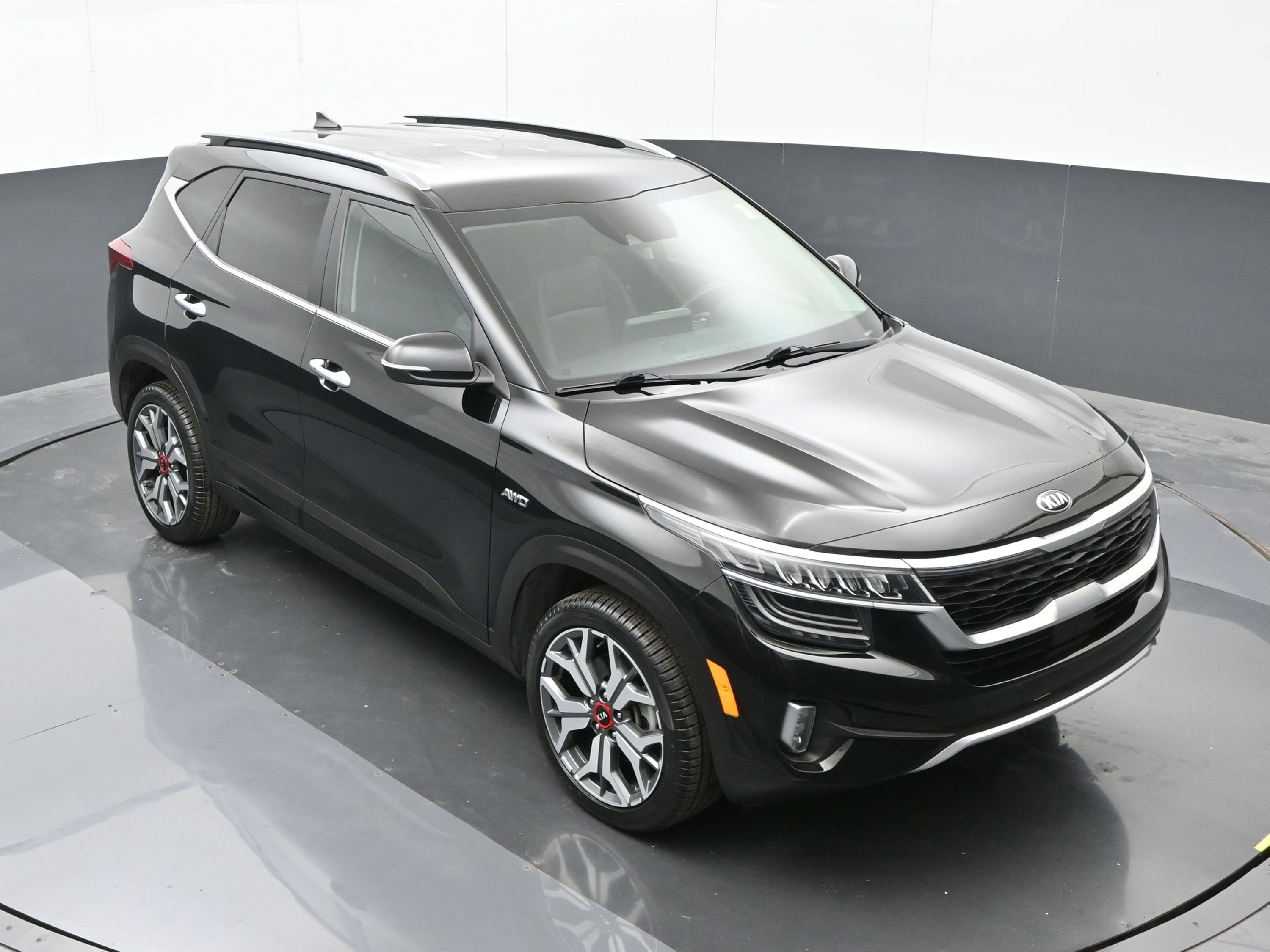 Used 2021 Kia Seltos SX image 29