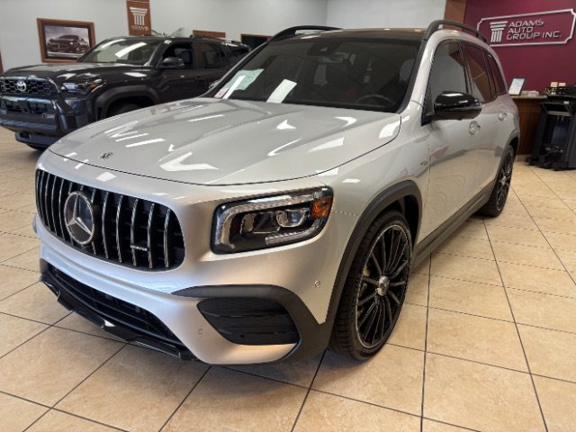 Used 2022 Mercedes-Benz GLB 35 AMG 4MATIC image 3