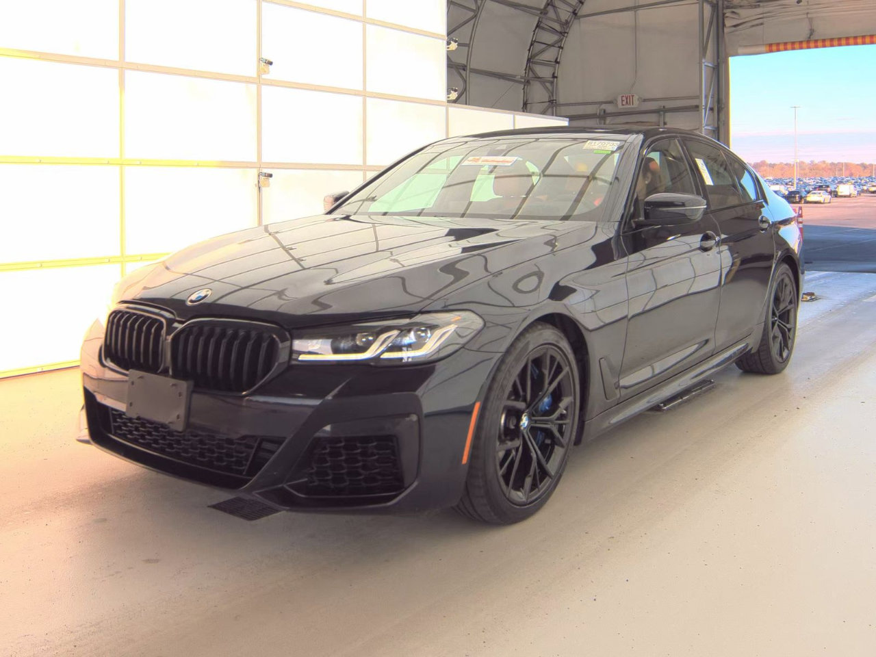 Used 2023 BMW 540i xDrive w/ M Sport Package image 5