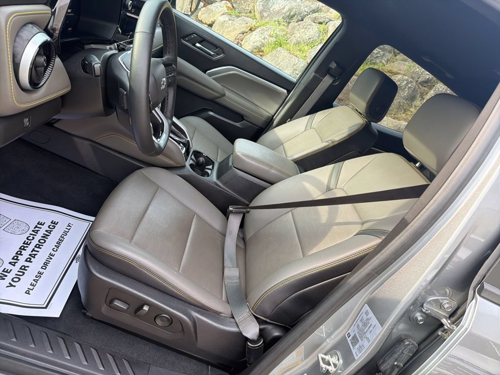 Used 2023 Chevrolet Colorado ZR2 w/ Desert Boss Special Edition AWD/4WD image 16