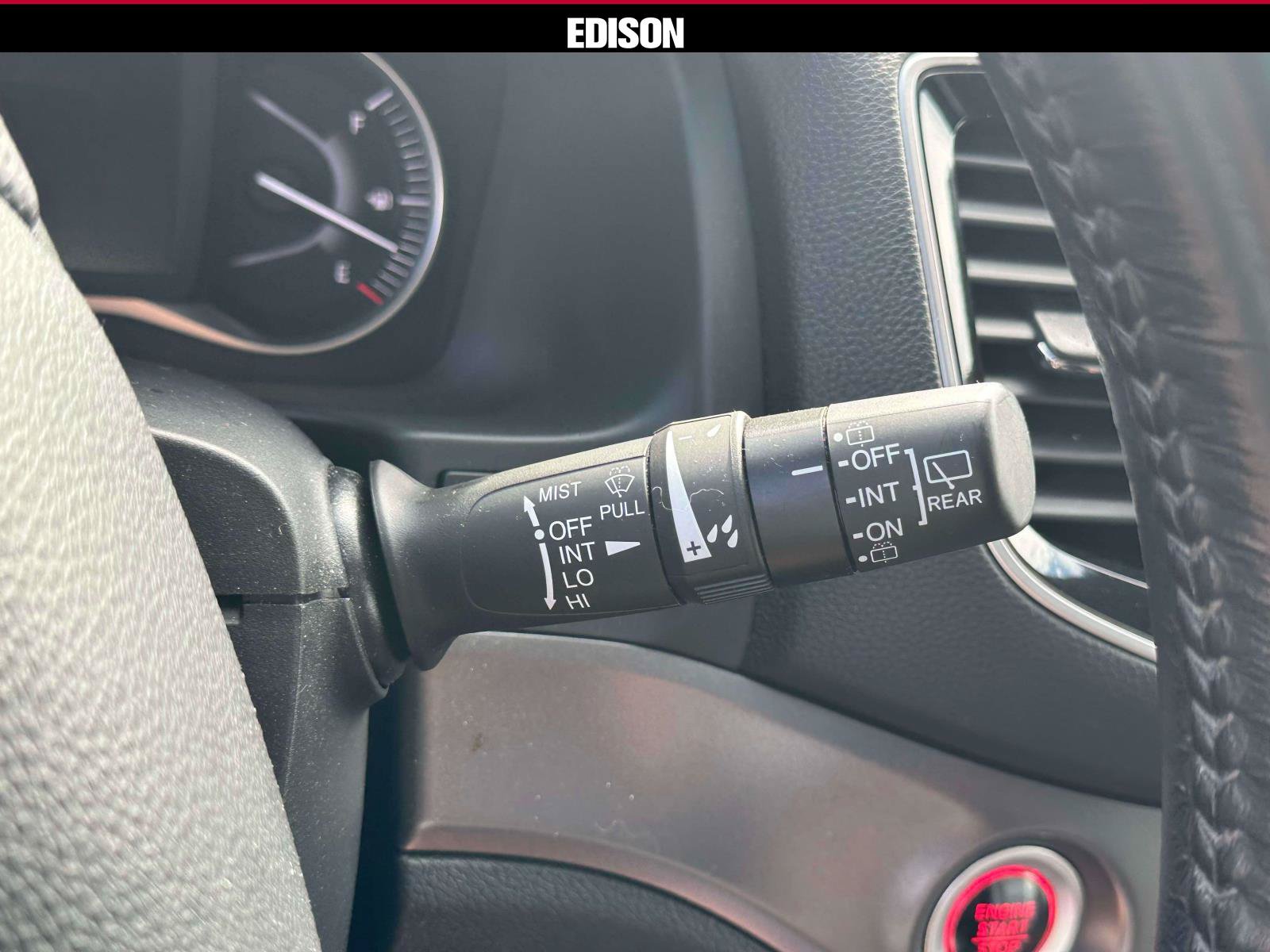 Used 2023 Honda Passport EX-L image 25