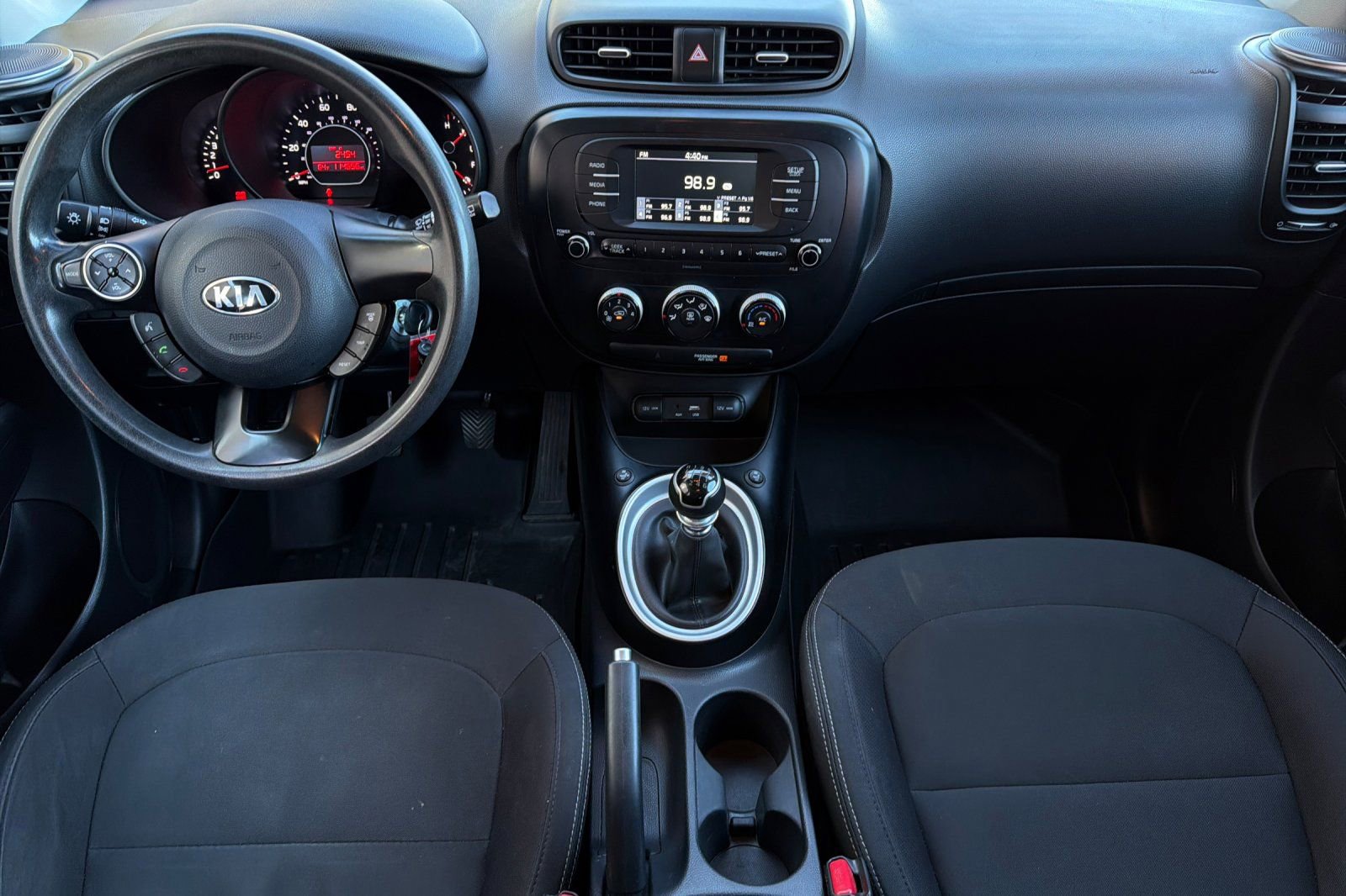 Used 2018 Kia Soul image 14