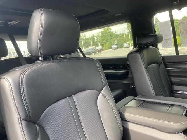 New 2024 Jeep Grand Wagoneer L 4WD w/ Rear Seat Video Group 1 image 32