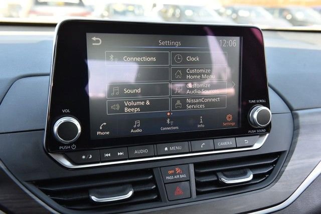 Certified 2025 Nissan Altima 2.5 SV image 14