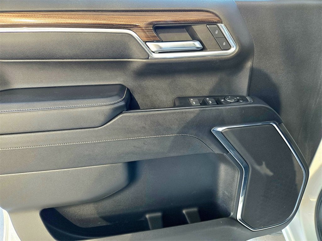 Used 2023 Chevrolet Silverado 1500 LT Trail Boss w/ Protection Package image 32