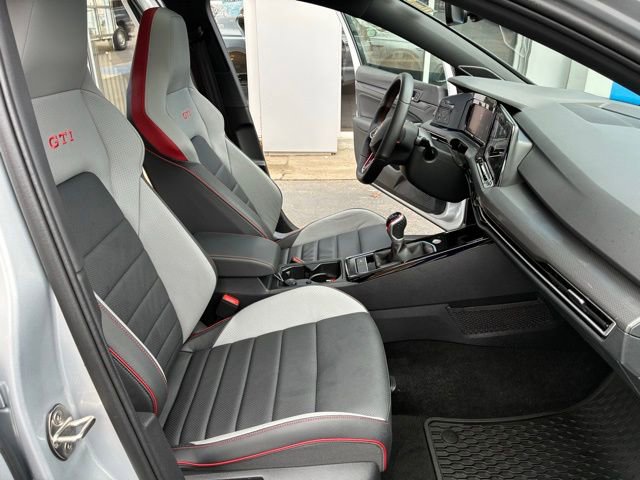 Used 2024 Volkswagen GTI SE w/ SE Leather Seats Package image 22