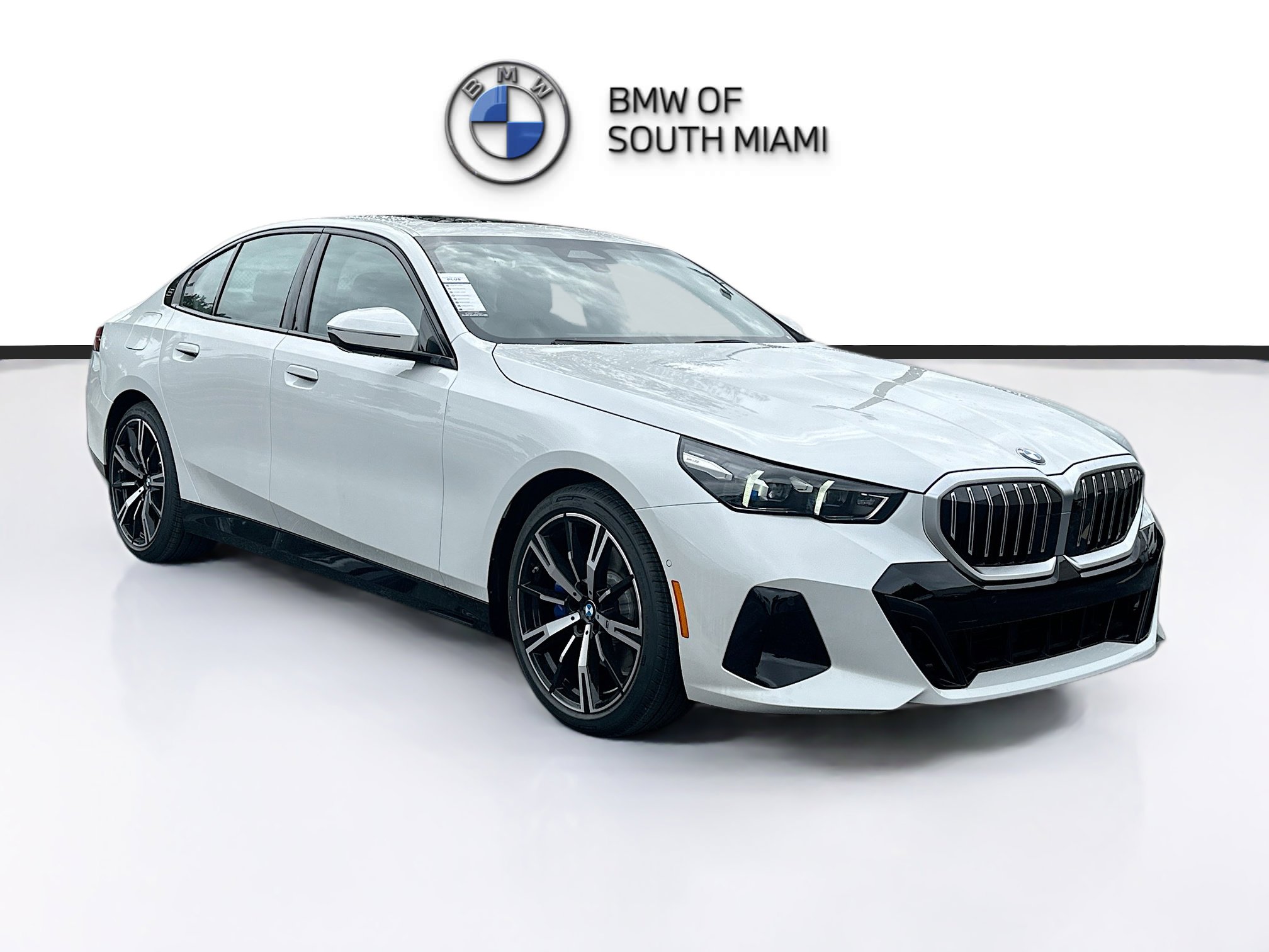 New 2026 BMW 530i w/ M Sport Package image 1