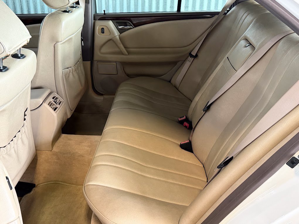 Used 1996 Mercedes-Benz E 300 Sedan image 16