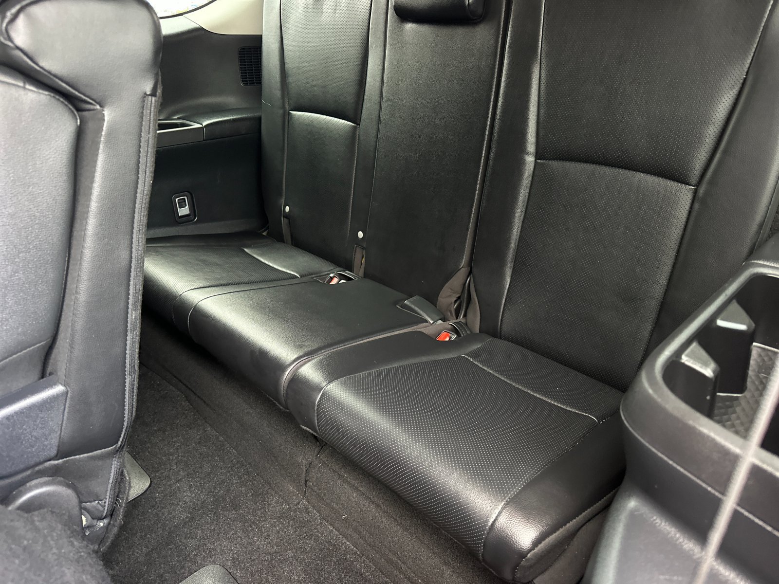 Used 2024 Toyota Grand Highlander AWD image 14