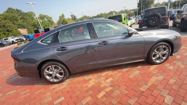 Certified 2024 Honda Accord EX image 2