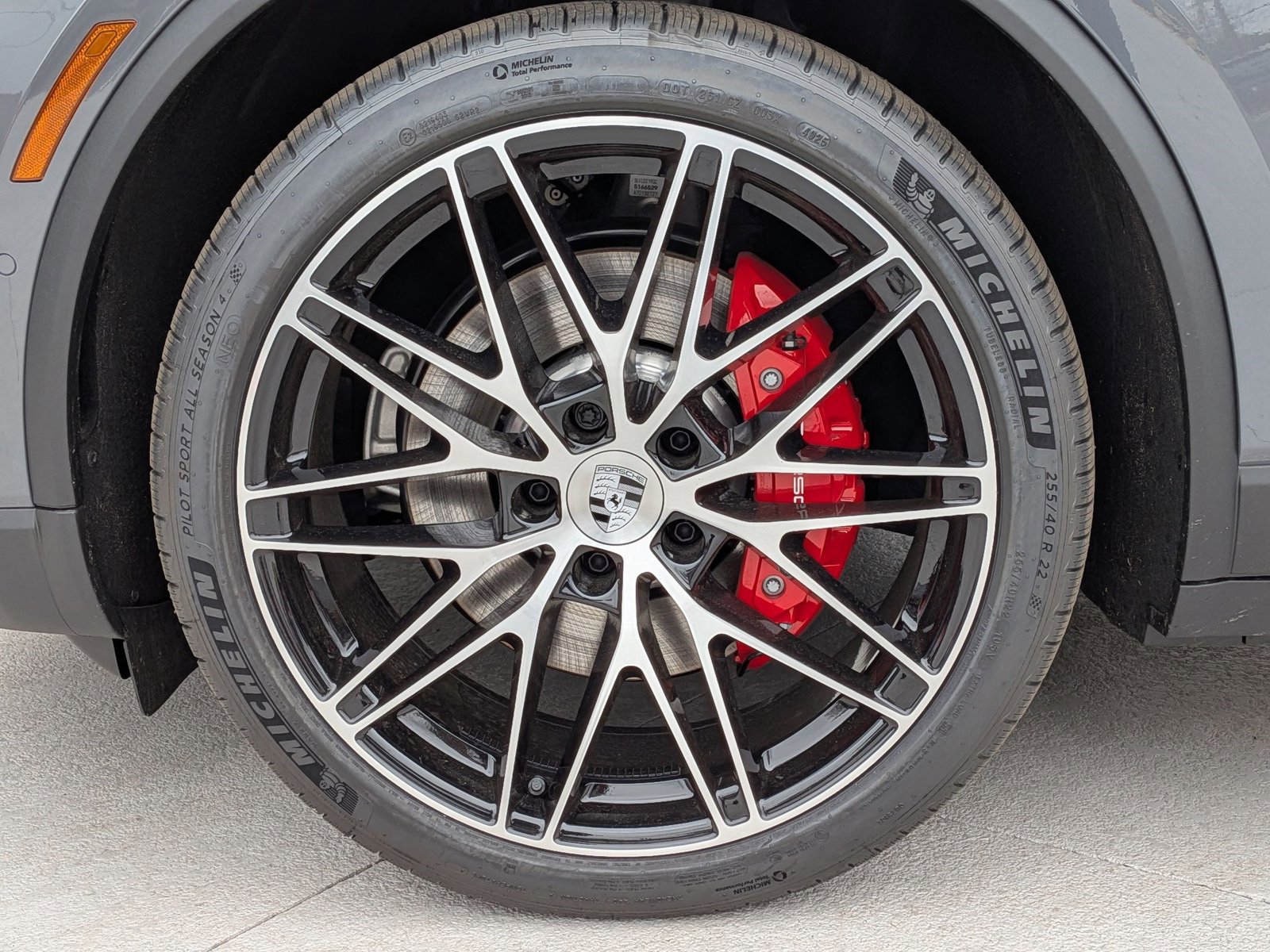 New 2026 Porsche Macan 4S Electric image 28