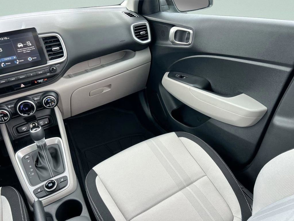 New 2026 Hyundai Venue SEL image 20