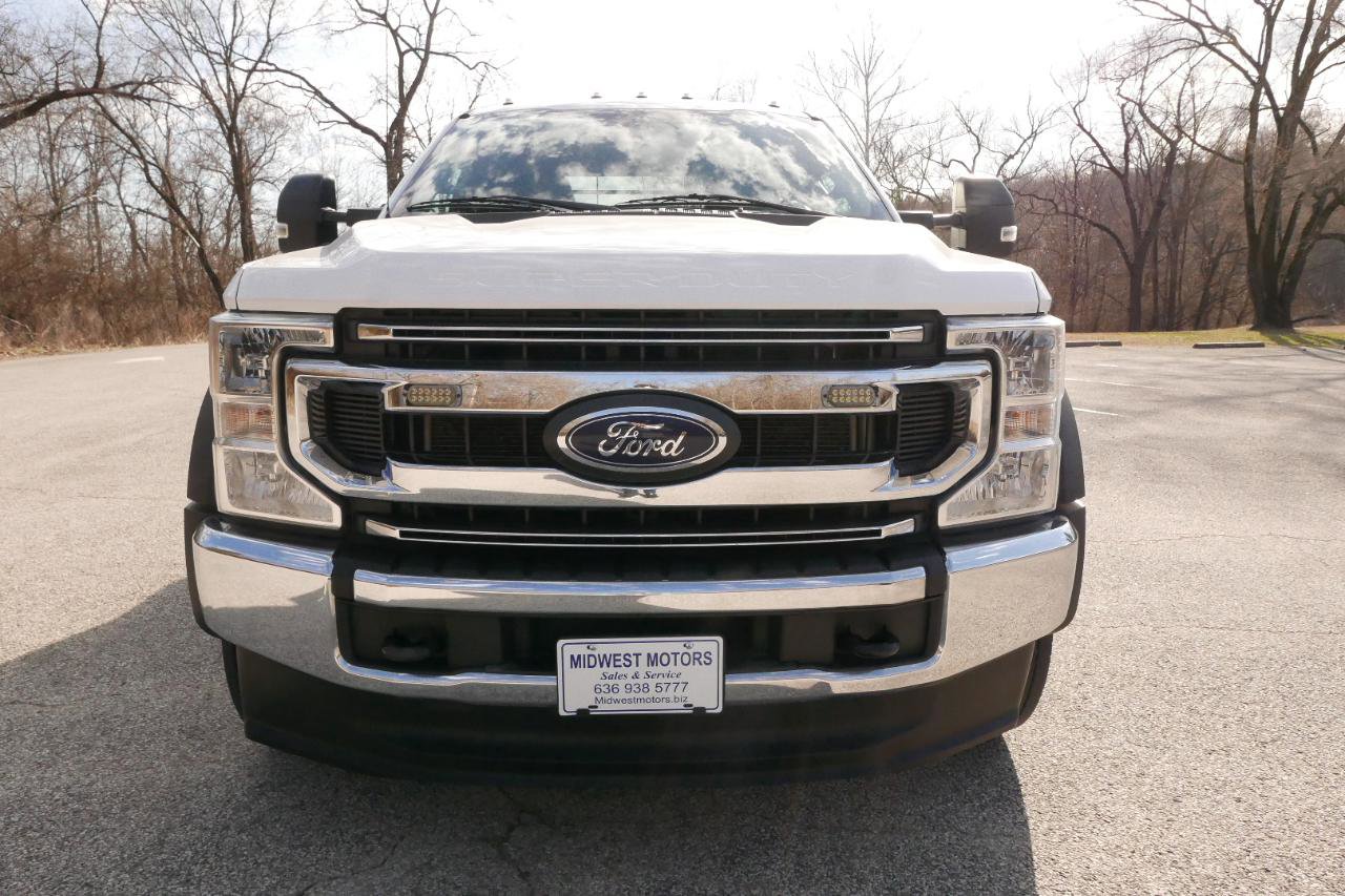 Used 2021 Ford F450 XLT image 3