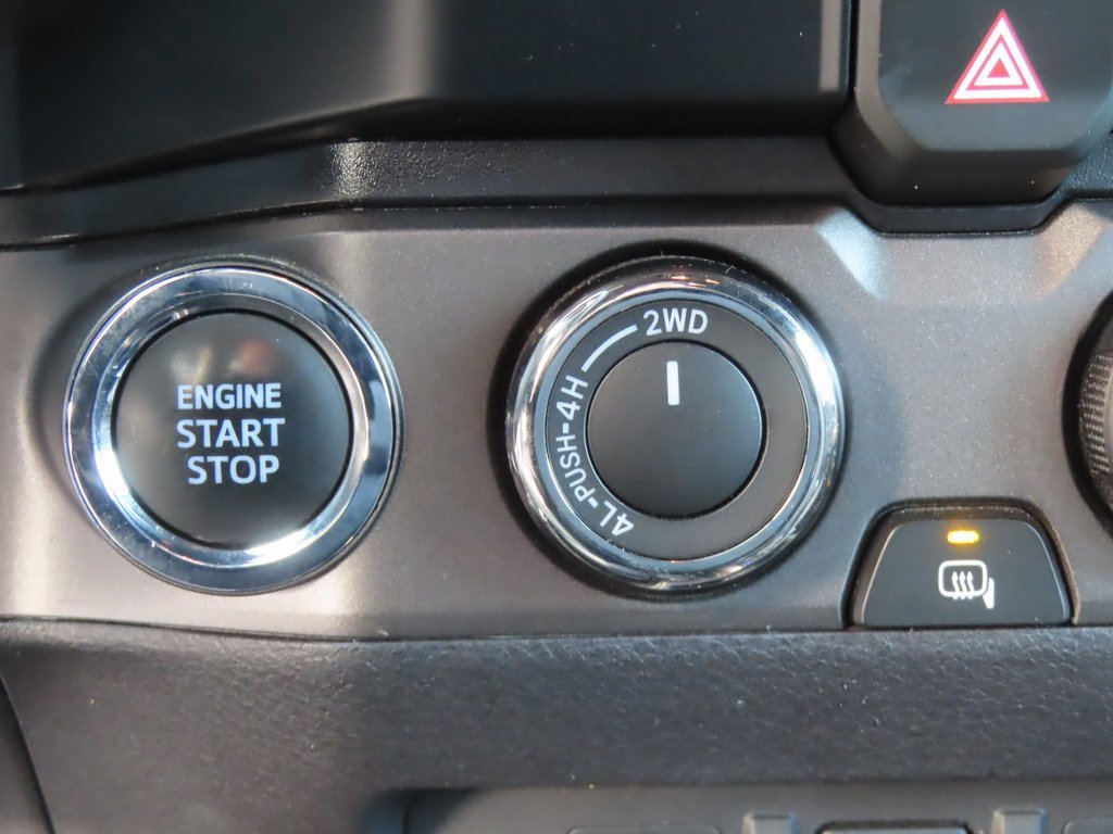 Used 2023 Toyota Tacoma TRD Off-Road image 8