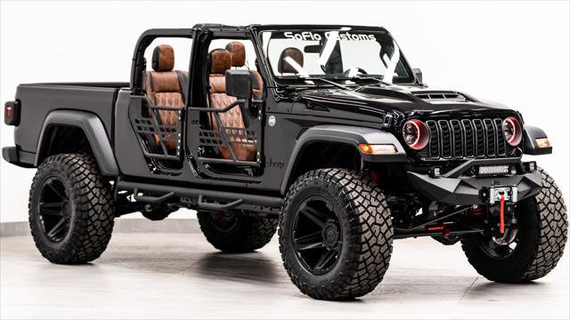 Used 2026 Jeep Gladiator Sport image 13
