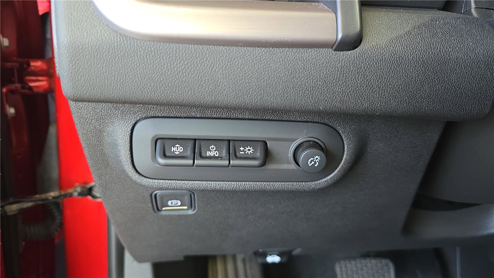Used 2023 GMC Terrain AT4 w/ Infotainment Package II AWD/4WD image 26
