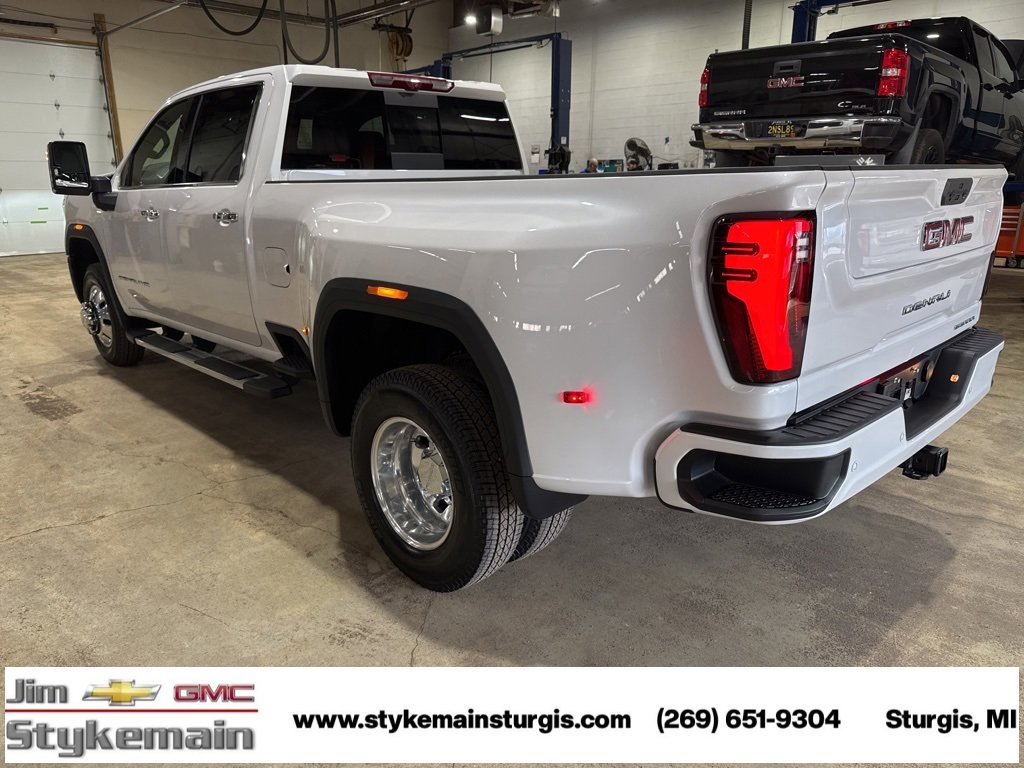 New 2025 GMC Sierra 3500 Denali w/ Denali Reserve Package image 5