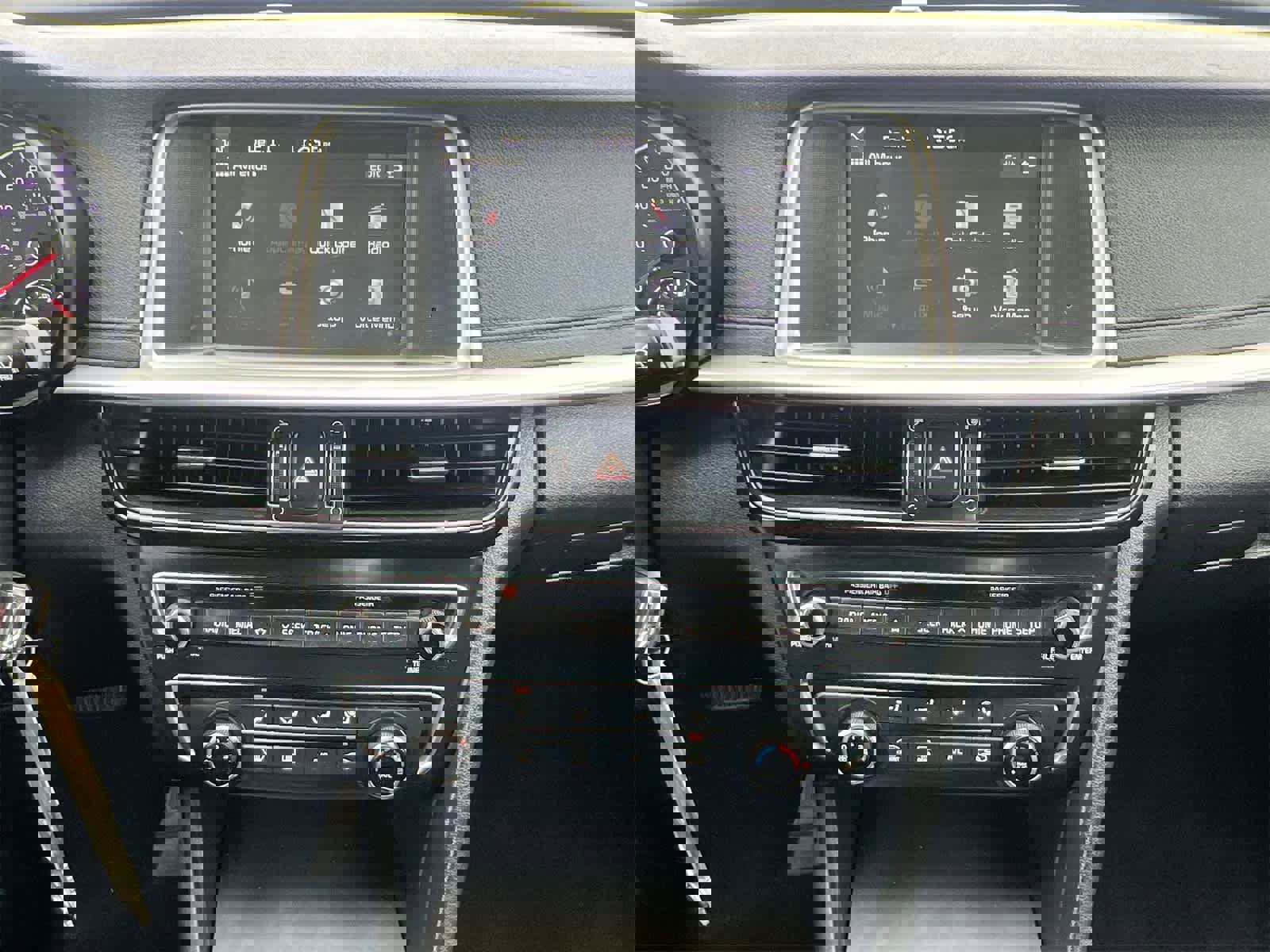 Used 2019 Kia Optima LX image 27