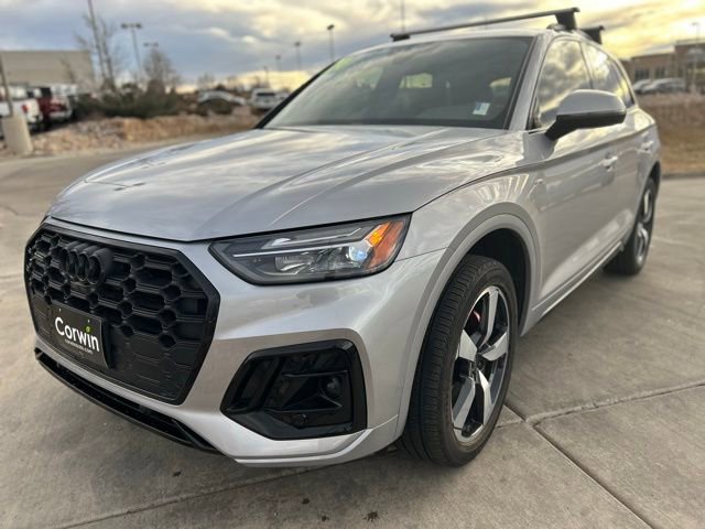 Used 2024 Audi Q5 2.0T Premium Plus w/ Premium Plus Package image 3