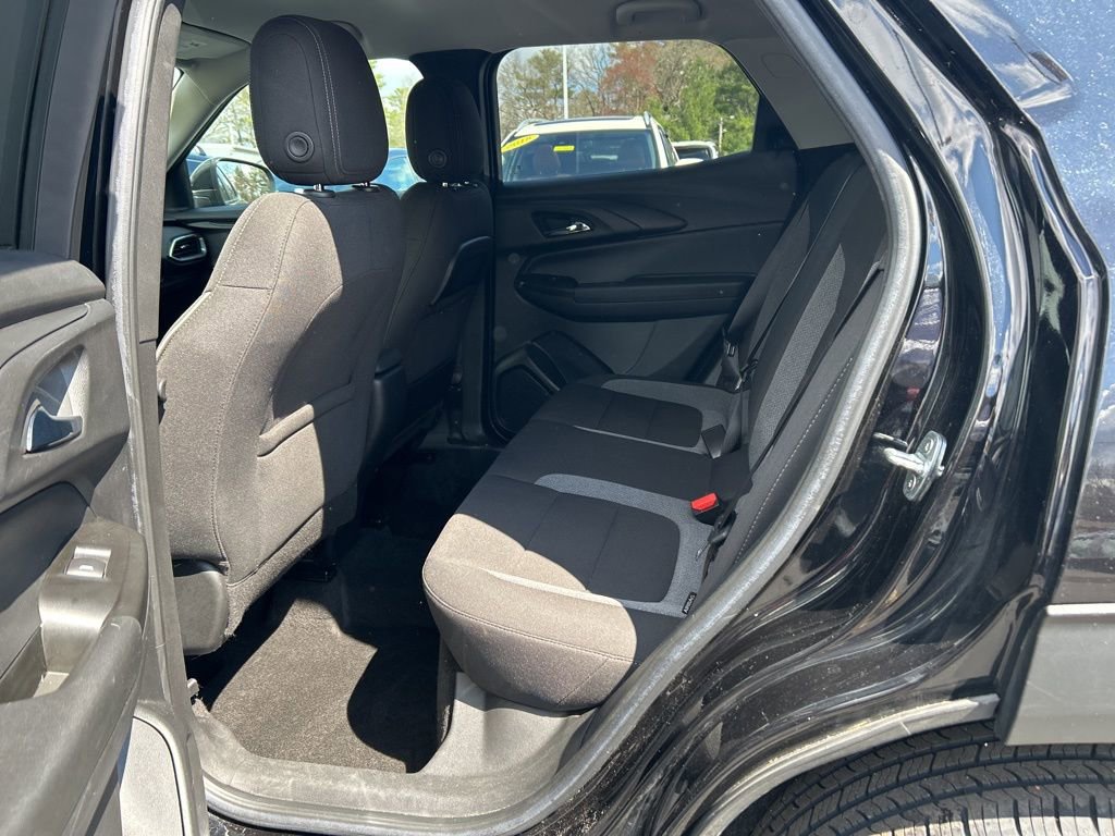 Used 2022 Chevrolet TrailBlazer LT w/ LPO, Blackout Package AWD/4WD image 24