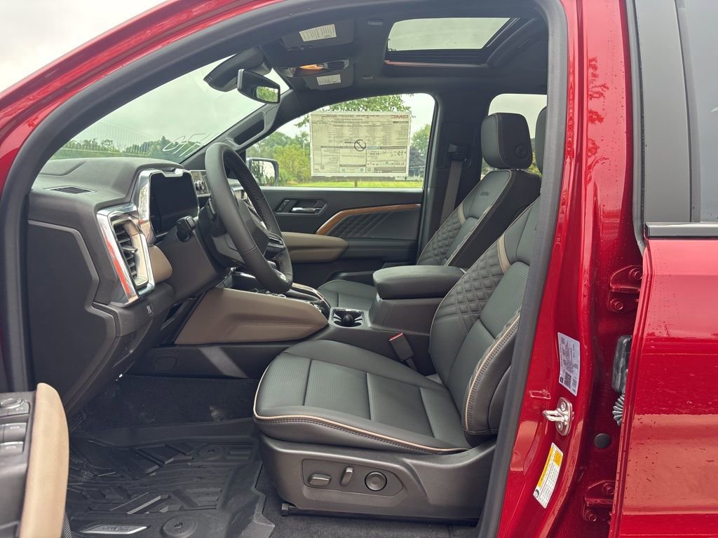 New 2026 GMC Canyon Denali image 10