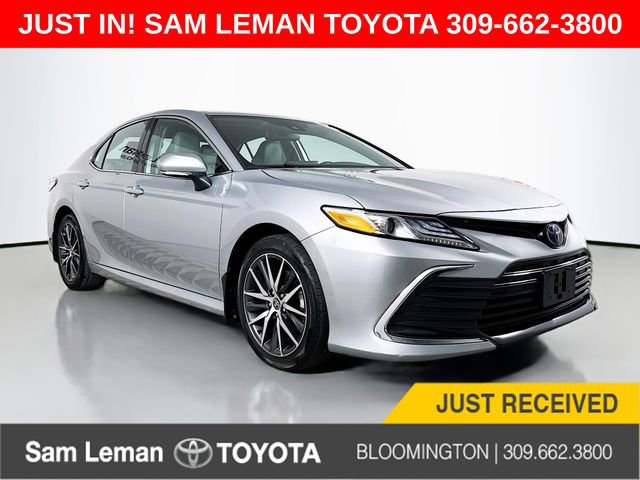 Used 2022 Toyota Camry XLE