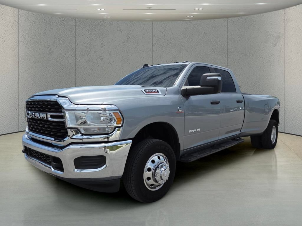 Used 2023 RAM 3500 Big Horn w/ Protection Group AWD/4WD image 11