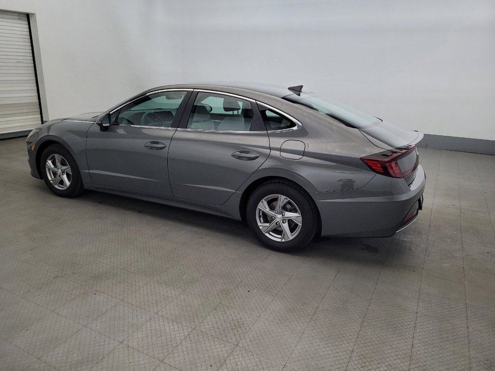 Used 2023 Hyundai Sonata SE FWD image 3