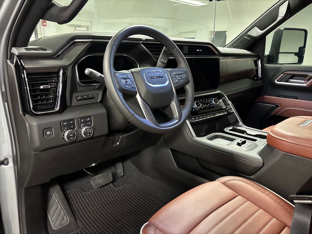 Certified 2025 GMC Sierra 2500 Denali Ultimate image 29