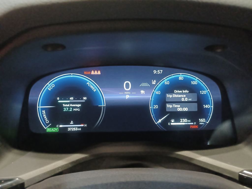 Used 2025 Toyota Camry XSE FWD image 10