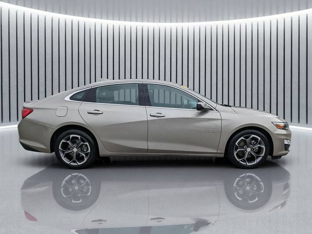 Used 2023 Chevrolet Malibu LT FWD image 3