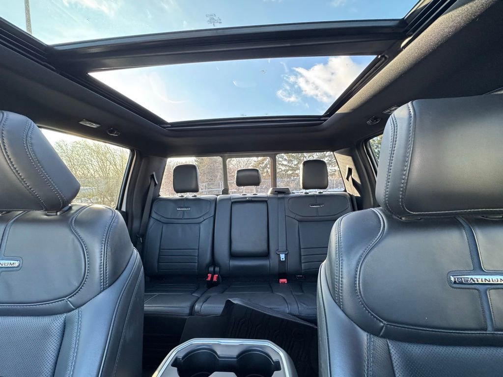 Used 2025 Ford F250 Platinum image 33