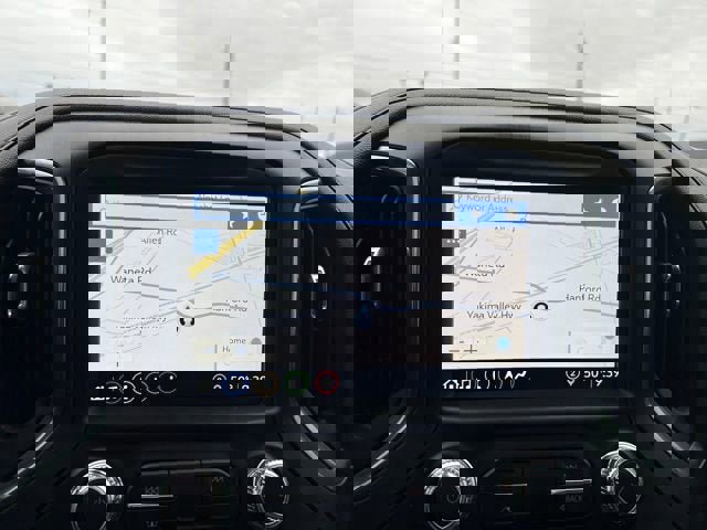 Used 2022 GMC Sierra 2500 AT4 w/ AT4 Preferred Package image 15