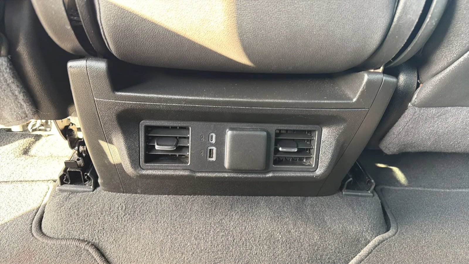 Used 2025 GMC Sierra 1500 SLT RWD image 33