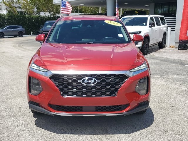Used 2019 Hyundai Santa Fe SE FWD image 2