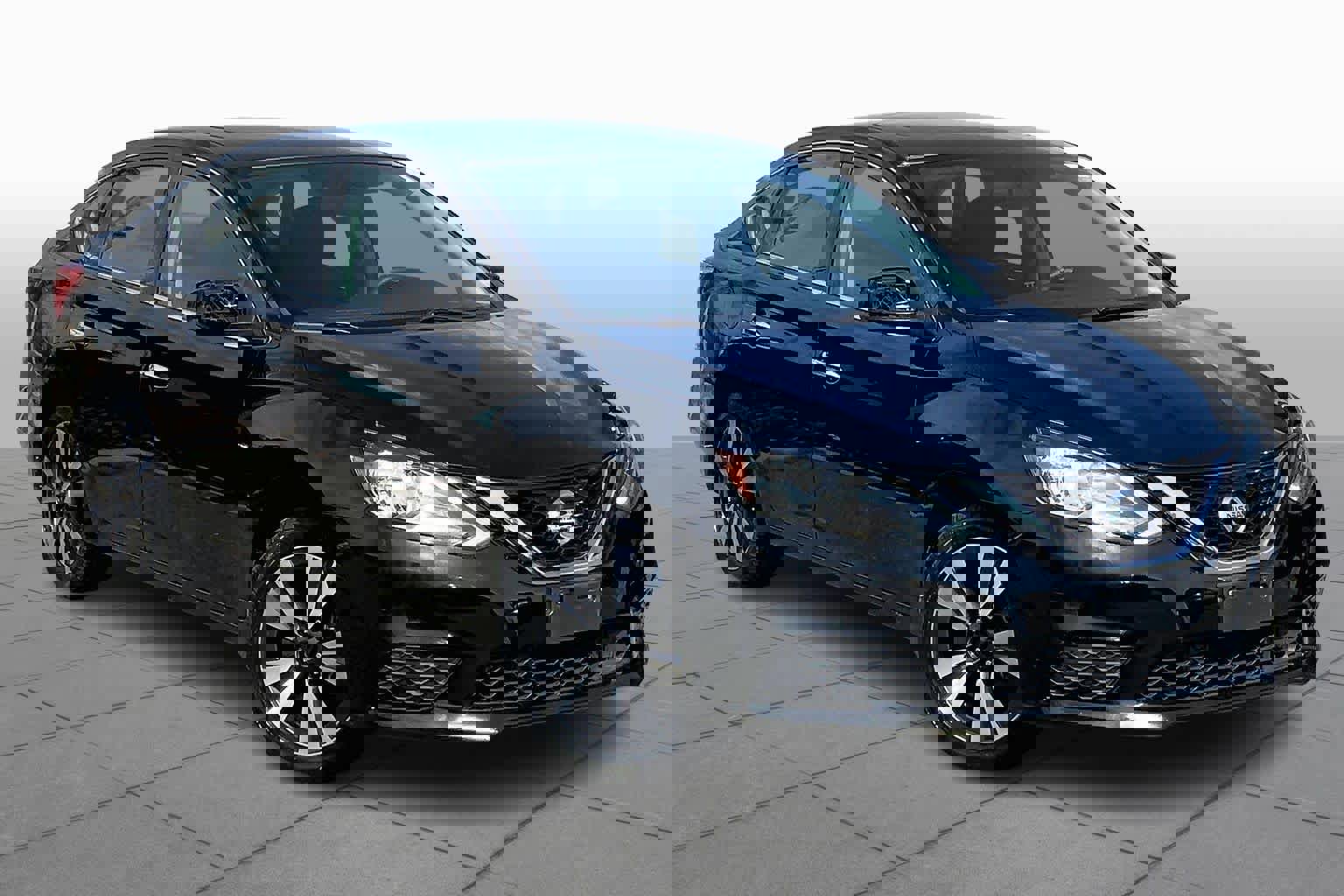 Used 2019 Nissan Sentra SV w/ Special Edition Package image 2