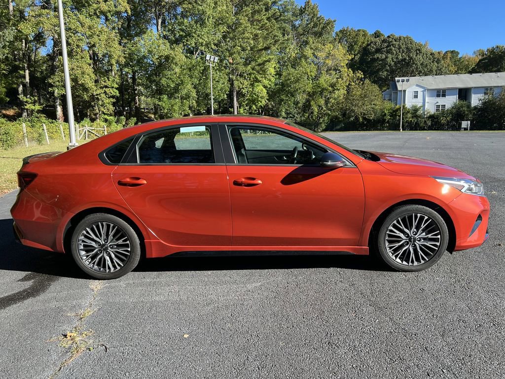 Used 2023 Kia Forte GT-Line w/ GT-Line Premium Package image 2