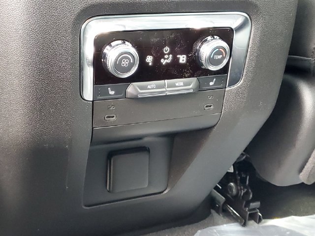 New 2026 GMC Yukon AT4 w/ AT4 Preferred Package AWD/4WD image 16