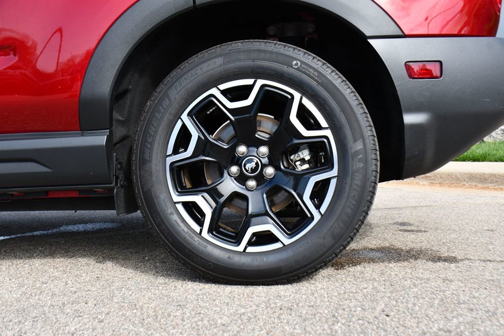 Used 2025 Ford Bronco Sport Outer Banks w/ Outer Banks Tech Package+ AWD/4WD image 40