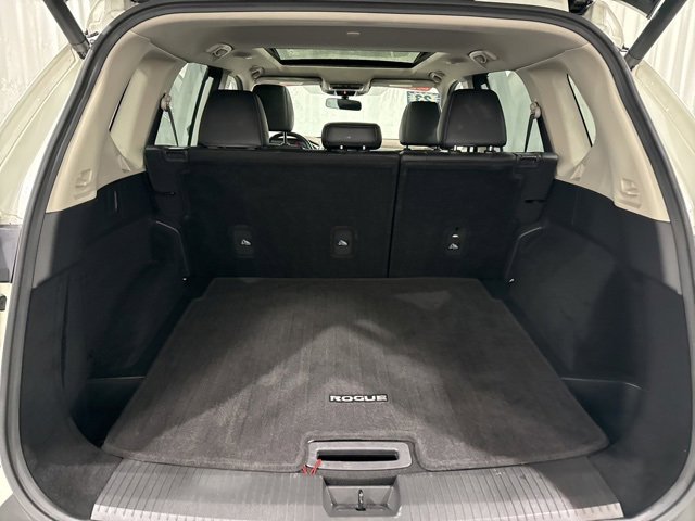 Certified 2023 Nissan Rogue SV w/ SV Premium Package image 11