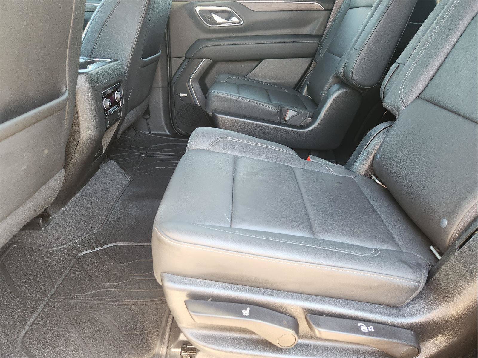 Used 2022 Chevrolet Tahoe LT w/ LT Signature Plus Package RWD image 30